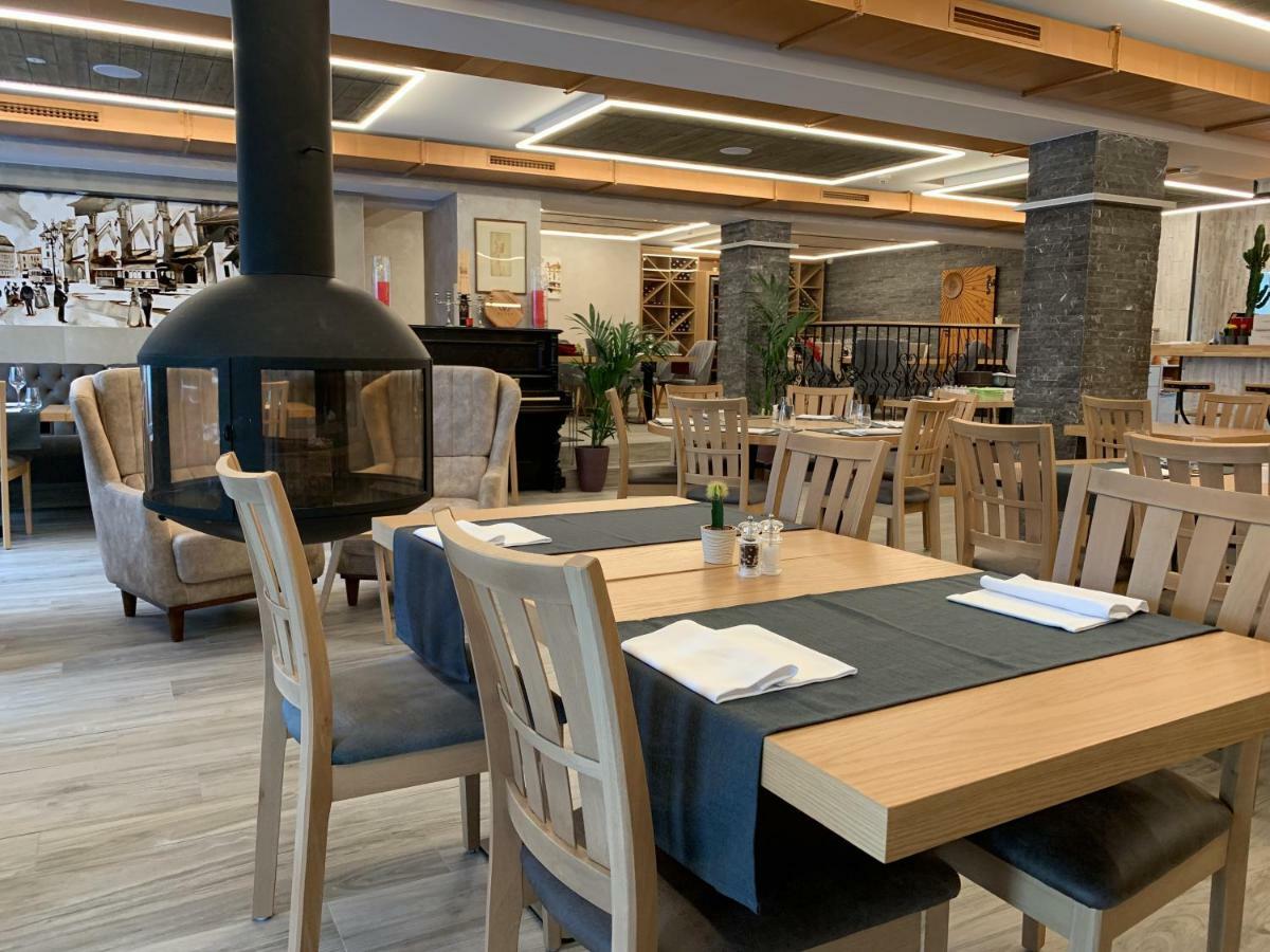 Hotel Adore Romanel-sur-Morges Екстер'єр фото