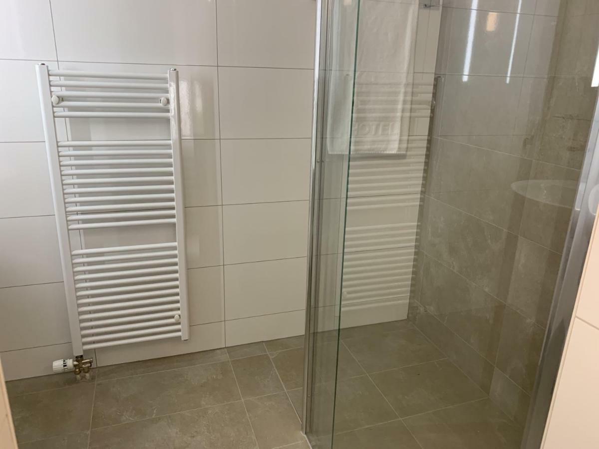 Hotel Adore Romanel-sur-Morges Екстер'єр фото