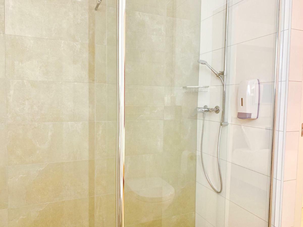 Hotel Adore Romanel-sur-Morges Екстер'єр фото