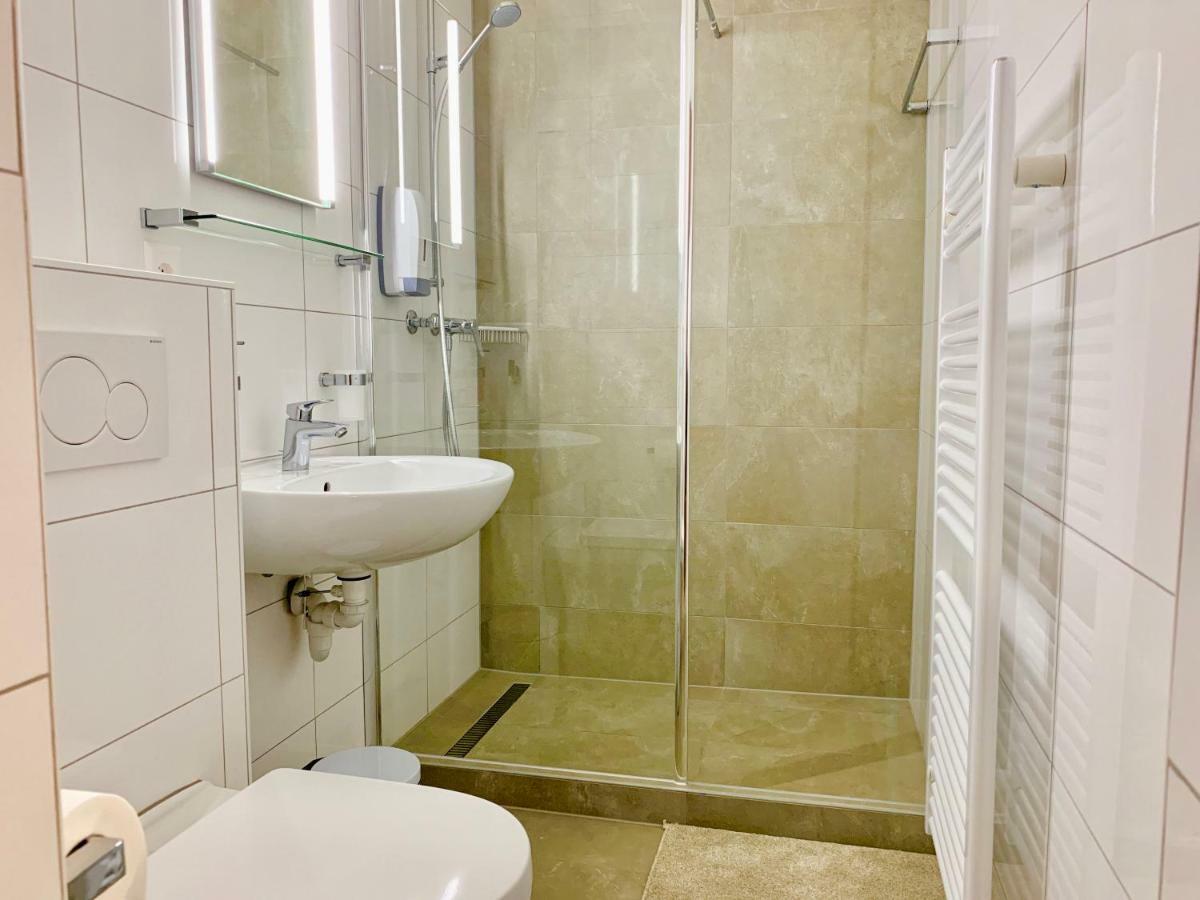 Hotel Adore Romanel-sur-Morges Екстер'єр фото